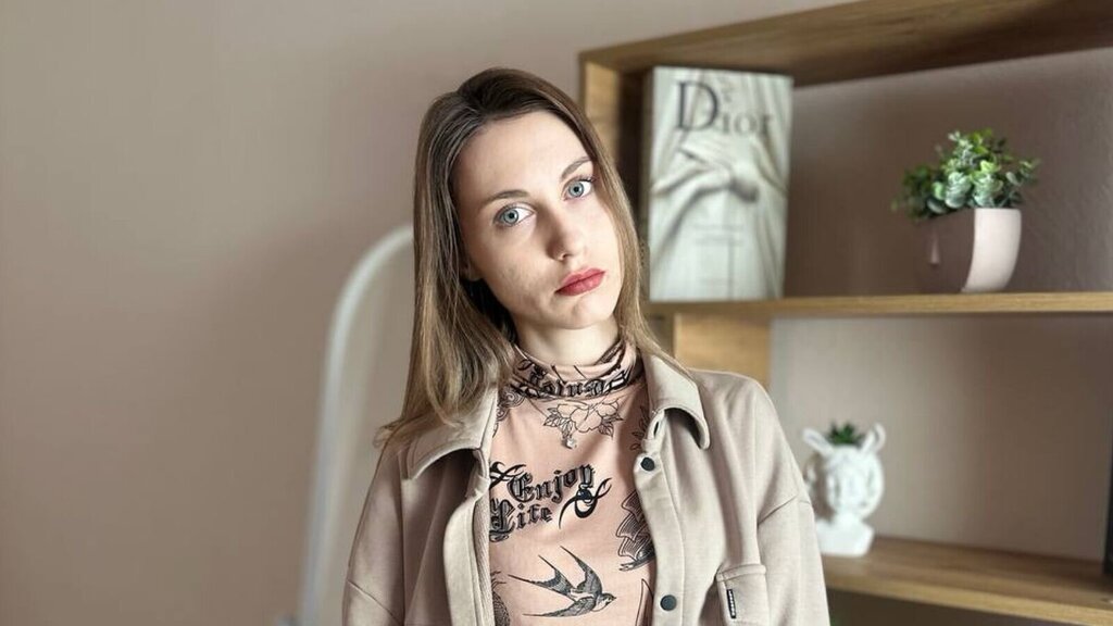 EsmeClayborne