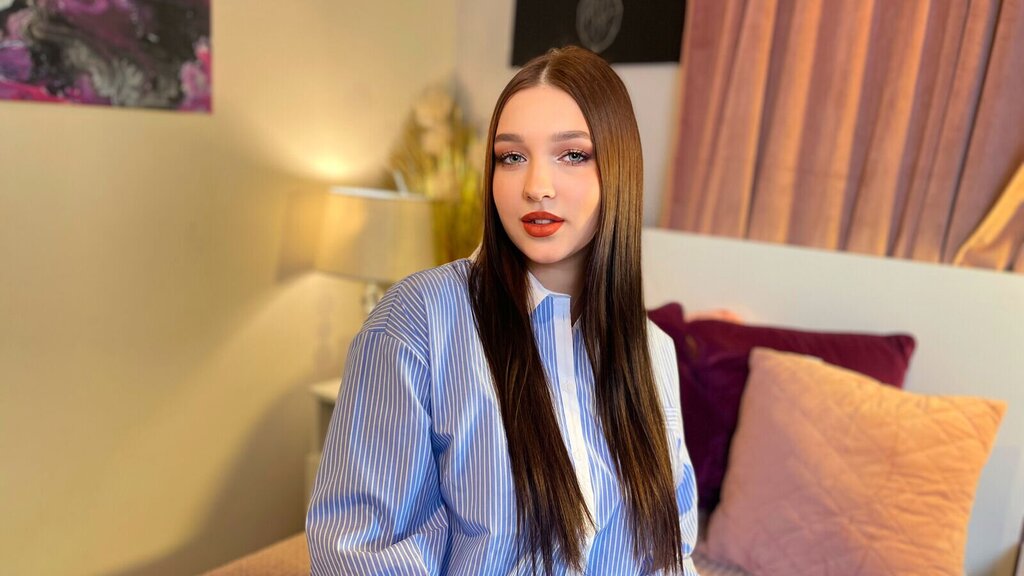 EmilyaRoy