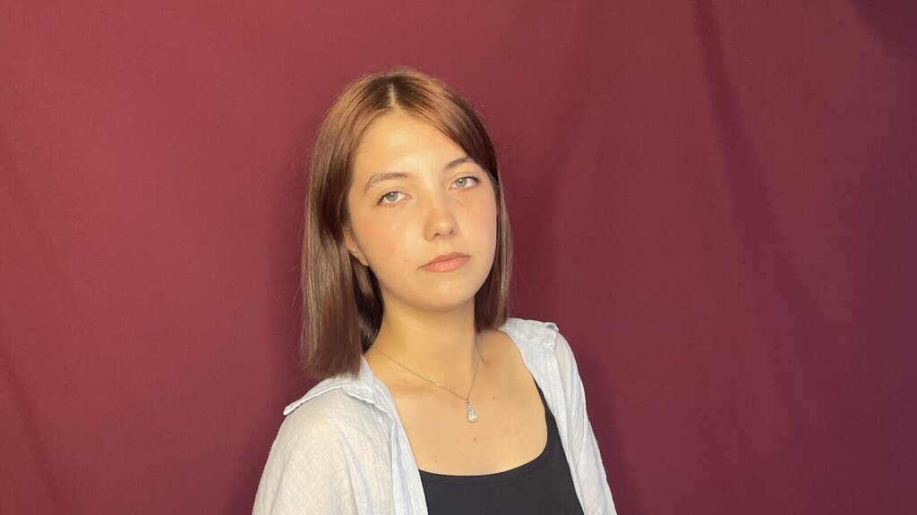 KristalAnzideo