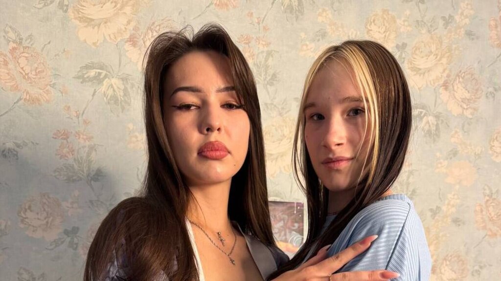 EarleneAndElva
