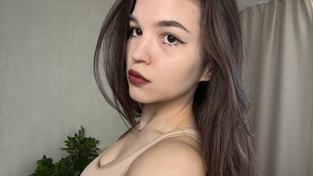 LucettaAston